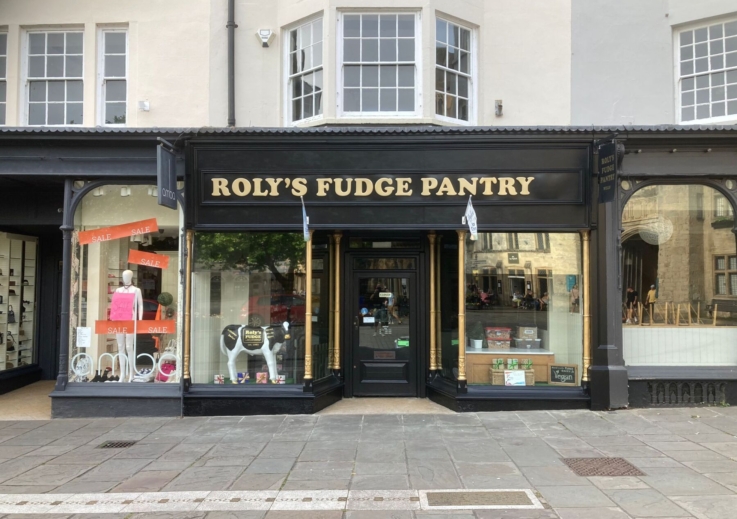 Roly's Fudge Pantry Wells 3
